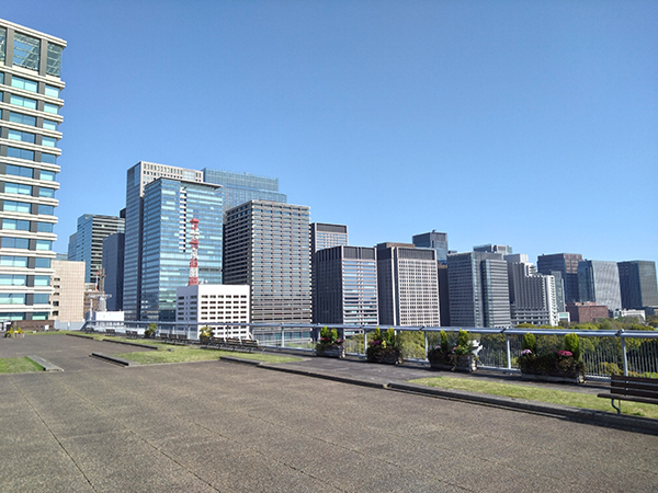 ロケーション事業　屋上（丸の内側）