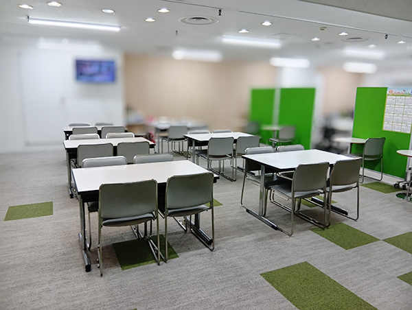 ロケーション事業　新聞社 地下1階オフィス2